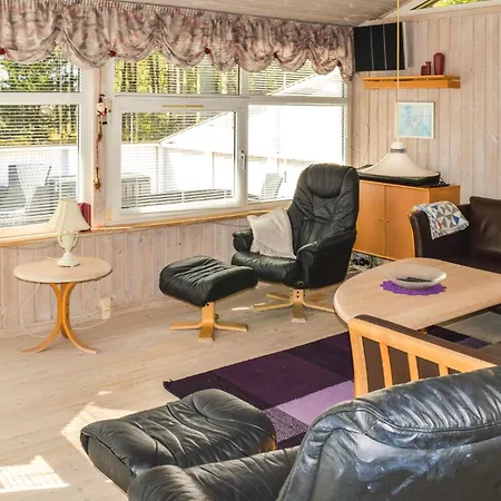 Beautiful In With Sauna Semesterbostad