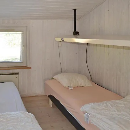 펜션 Stunning Home In Jerup With Sauna *
